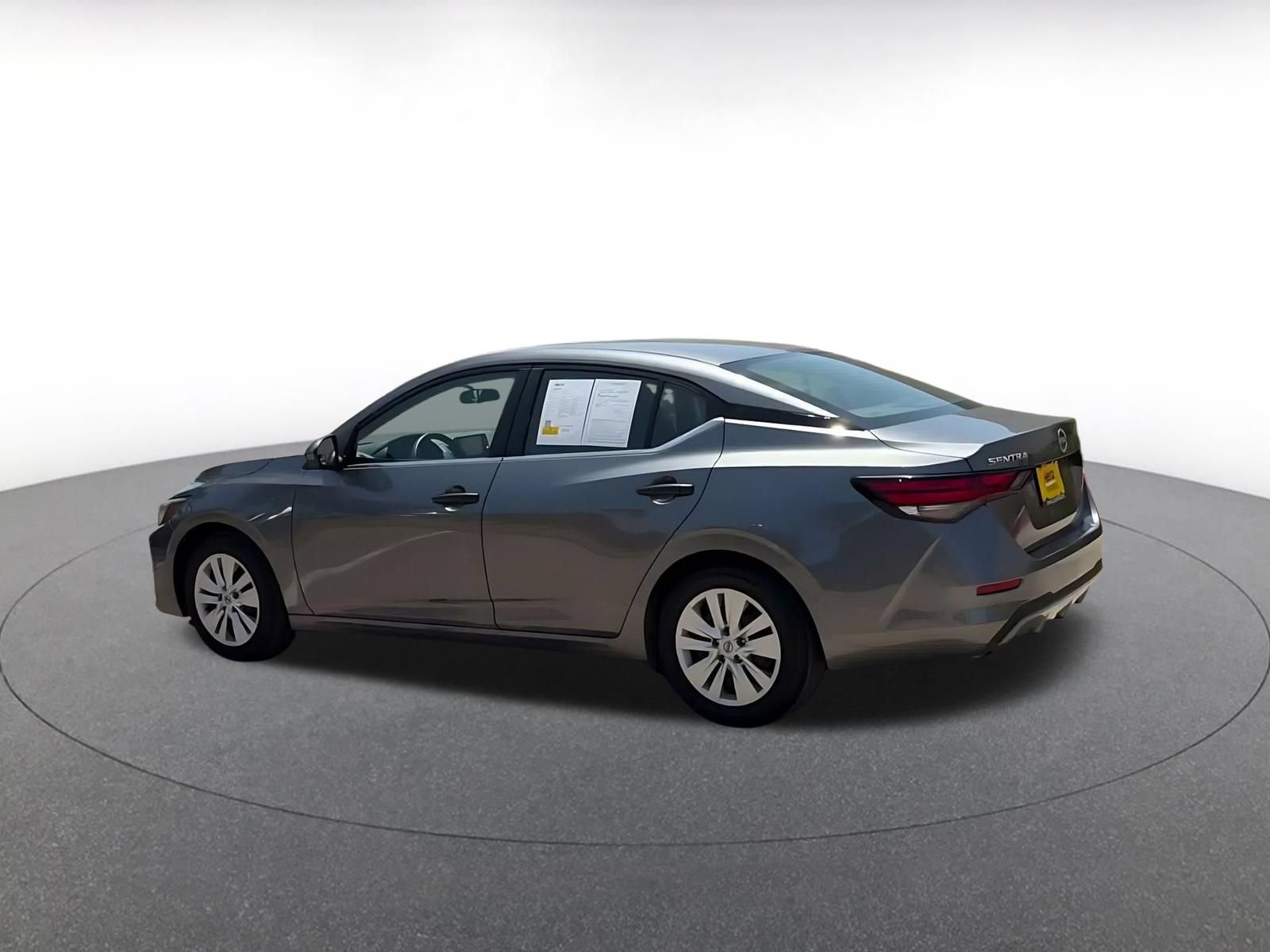 Thumbnail: 2025 Nissan Sentra - 9