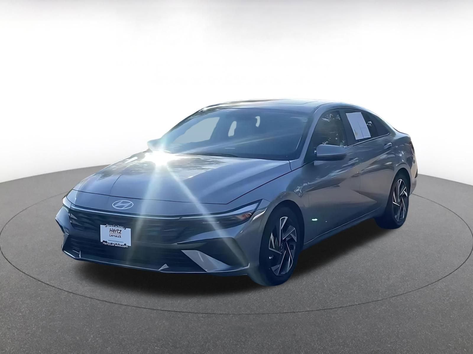 Thumbnail: 2025 Hyundai Elantra - 4