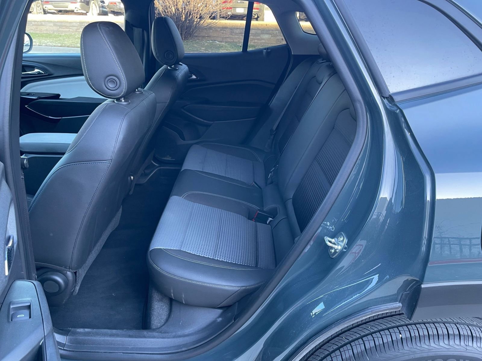 Thumbnail: 2025 Chevrolet Trax - 29