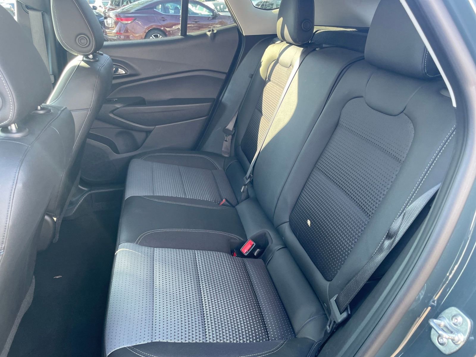 Thumbnail: 2025 Chevrolet Trax - 29