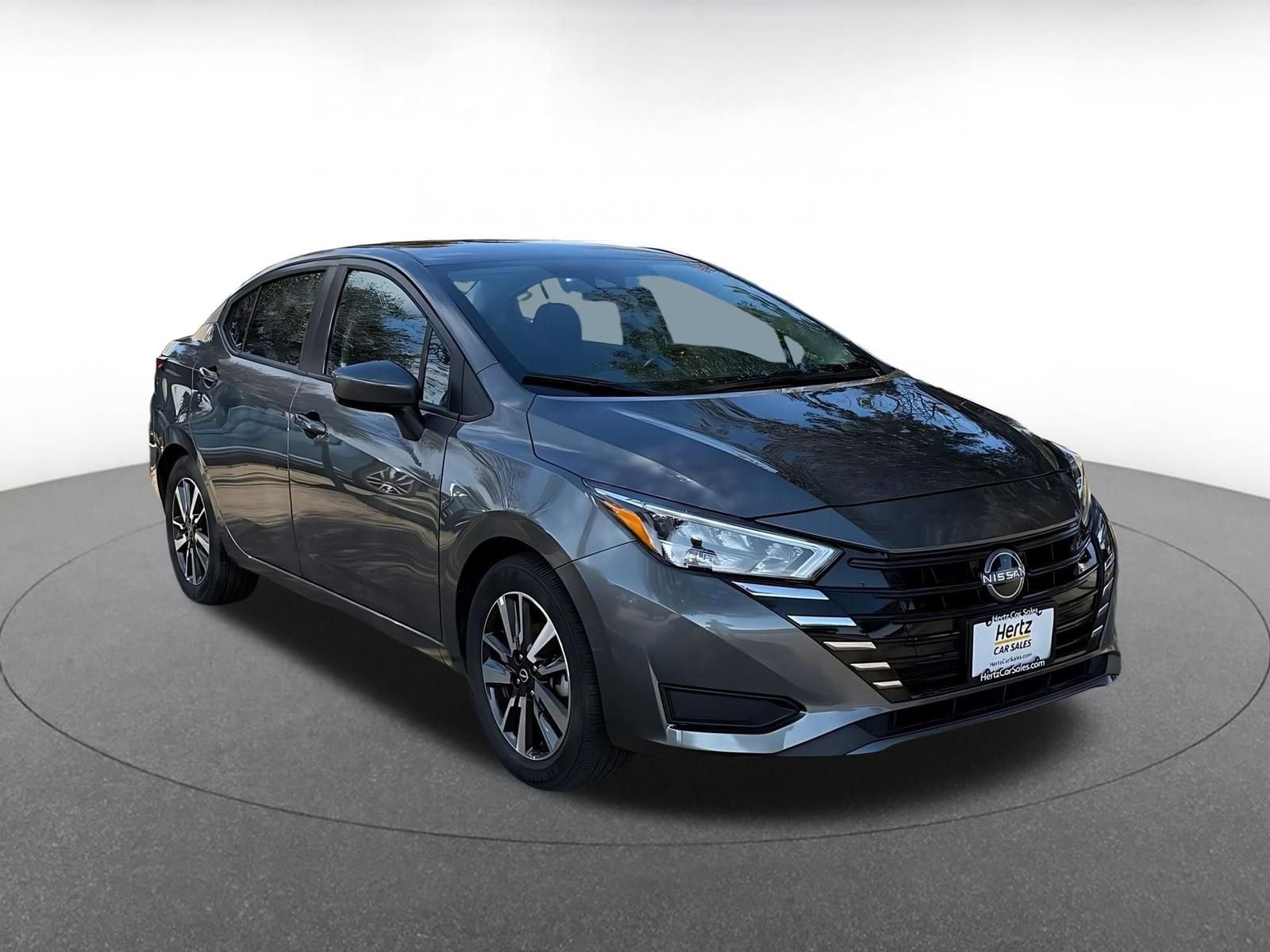 2025 Nissan Versa Sedan SV