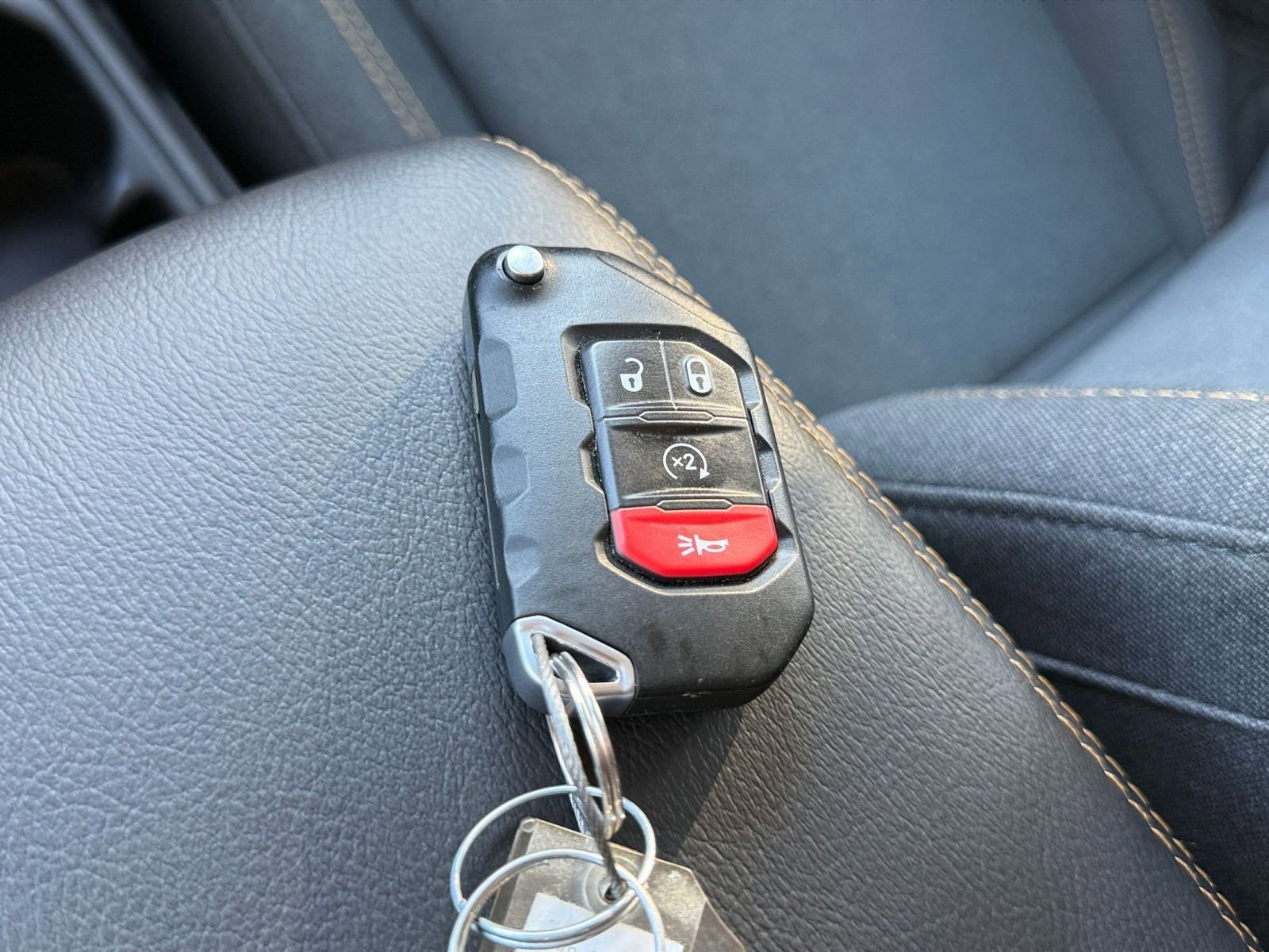 Thumbnail: 2025 Jeep Wrangler - 22