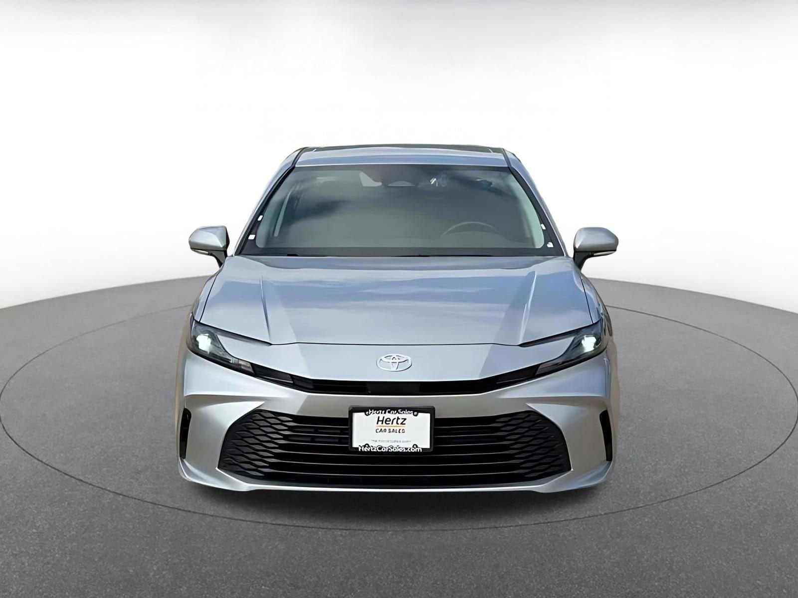 Thumbnail: 2025 Toyota Camry - 4