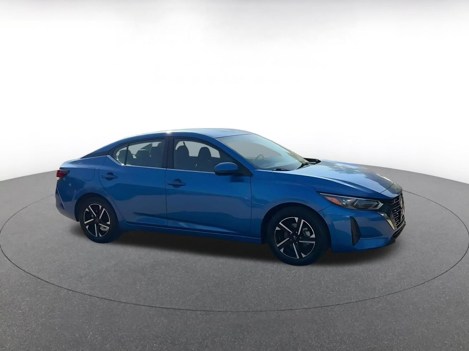 Thumbnail: 2025 Nissan Sentra - 2