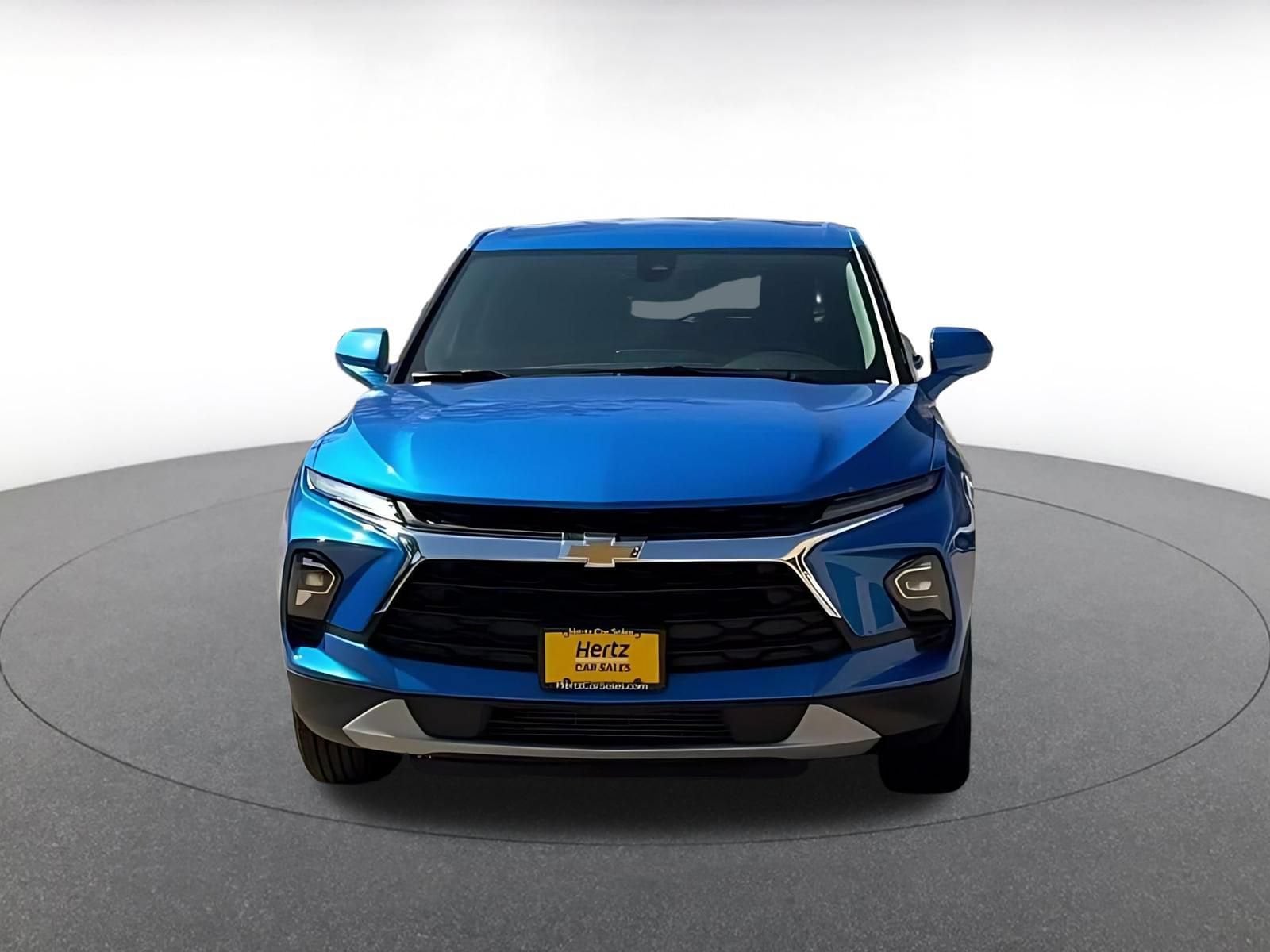 Thumbnail: 2026 Chevrolet Blazer - 4