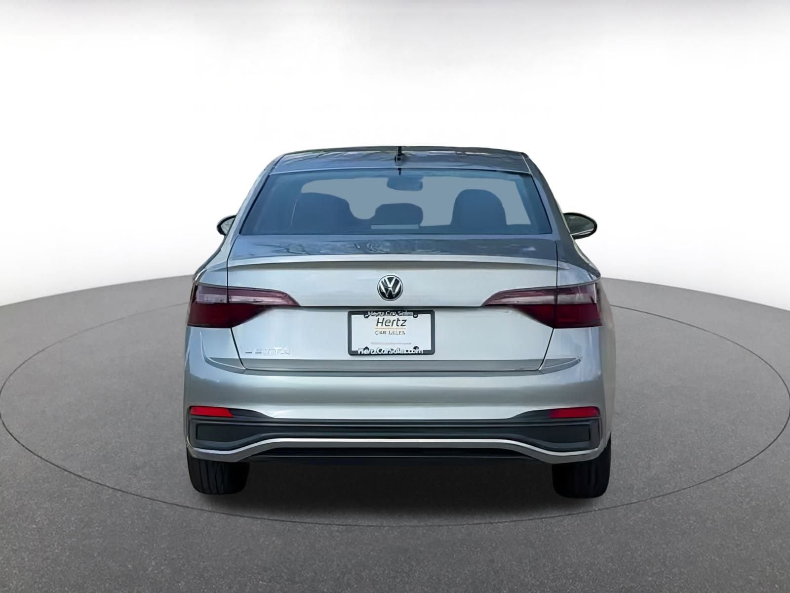 Thumbnail: 2024 Volkswagen Jetta - 13