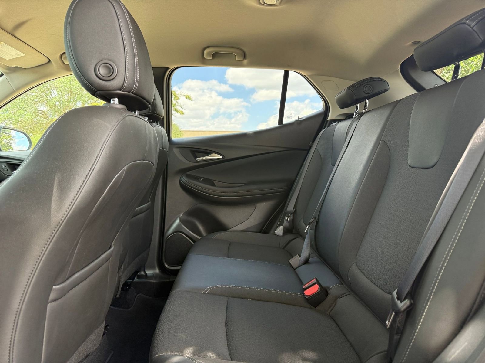 Thumbnail: 2025 Buick Encore GX - 25