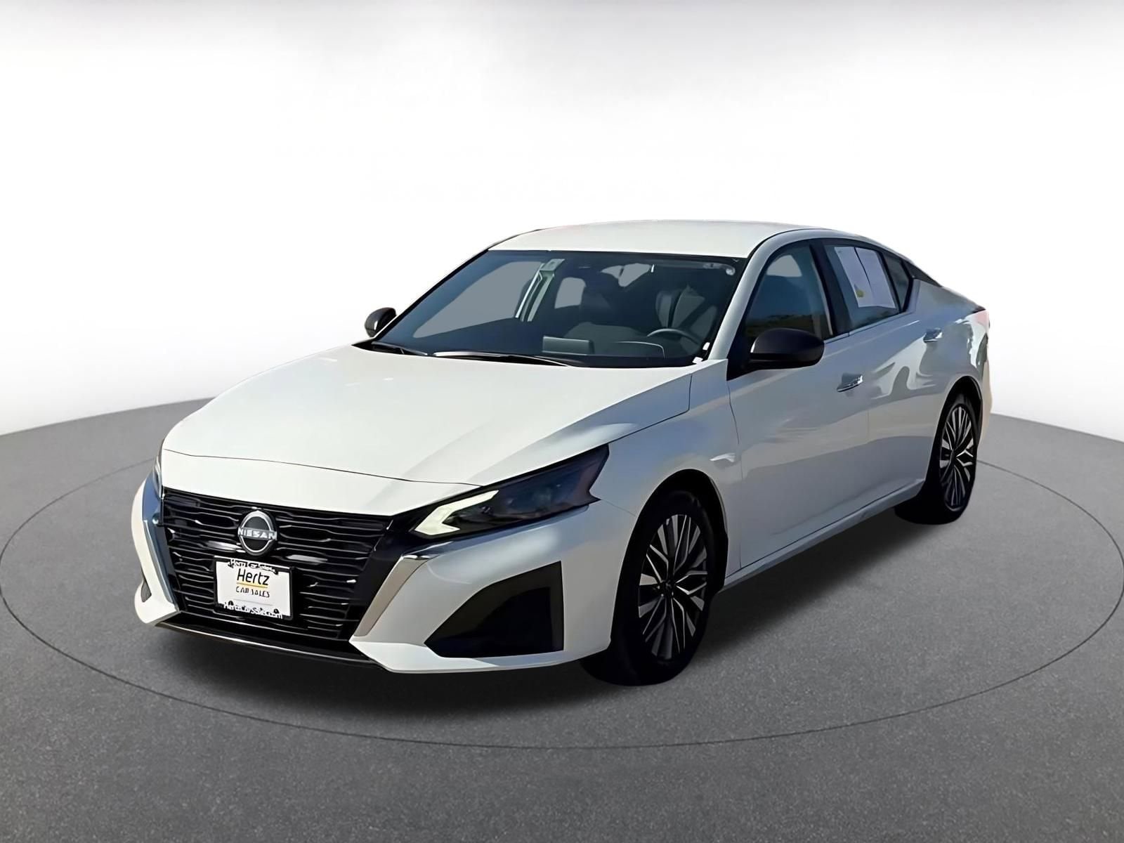 Thumbnail: 2025 Nissan Altima - 7