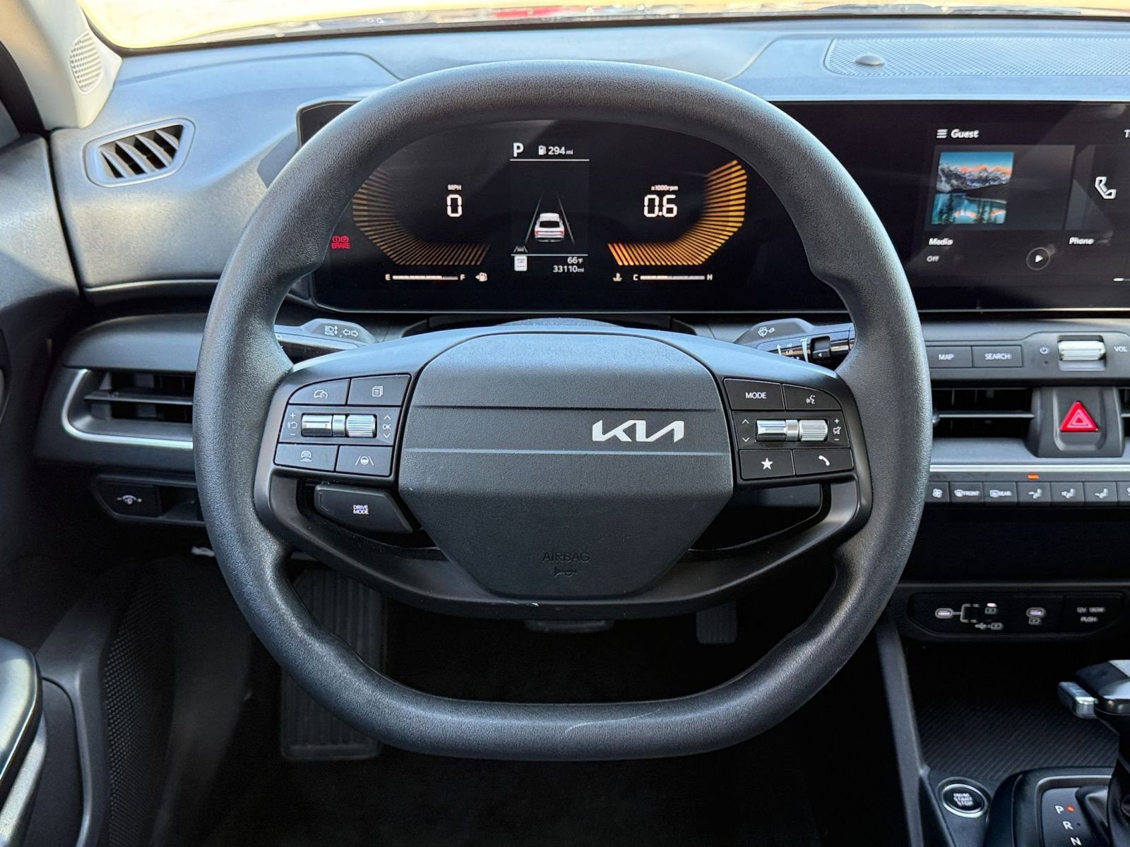 Thumbnail: 2025 Kia K4 - 28