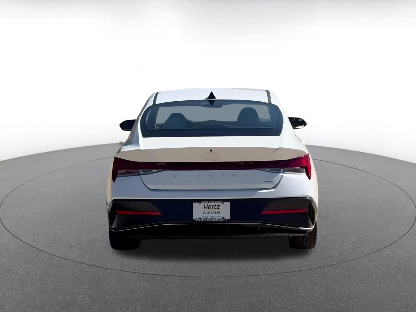 Thumbnail: 2025 Hyundai Elantra - 12