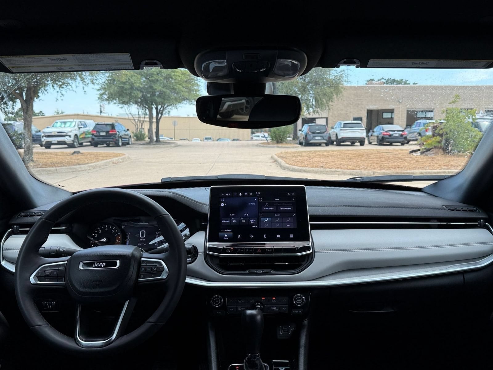 Thumbnail: 2025 Jeep Compass - 32