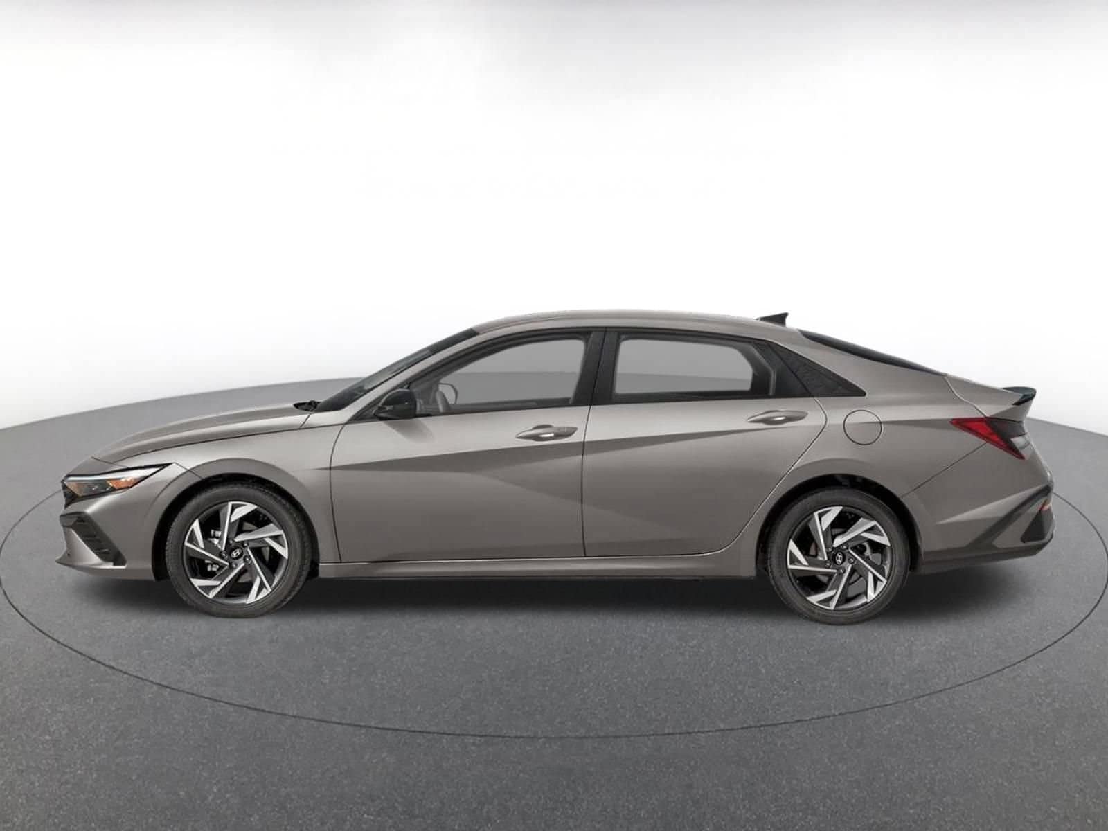 Thumbnail: 2026 Hyundai Elantra - 3