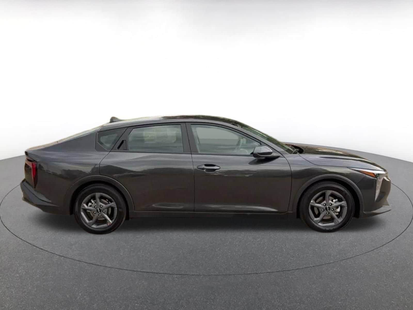 Thumbnail: 2026 Kia K4 - 15