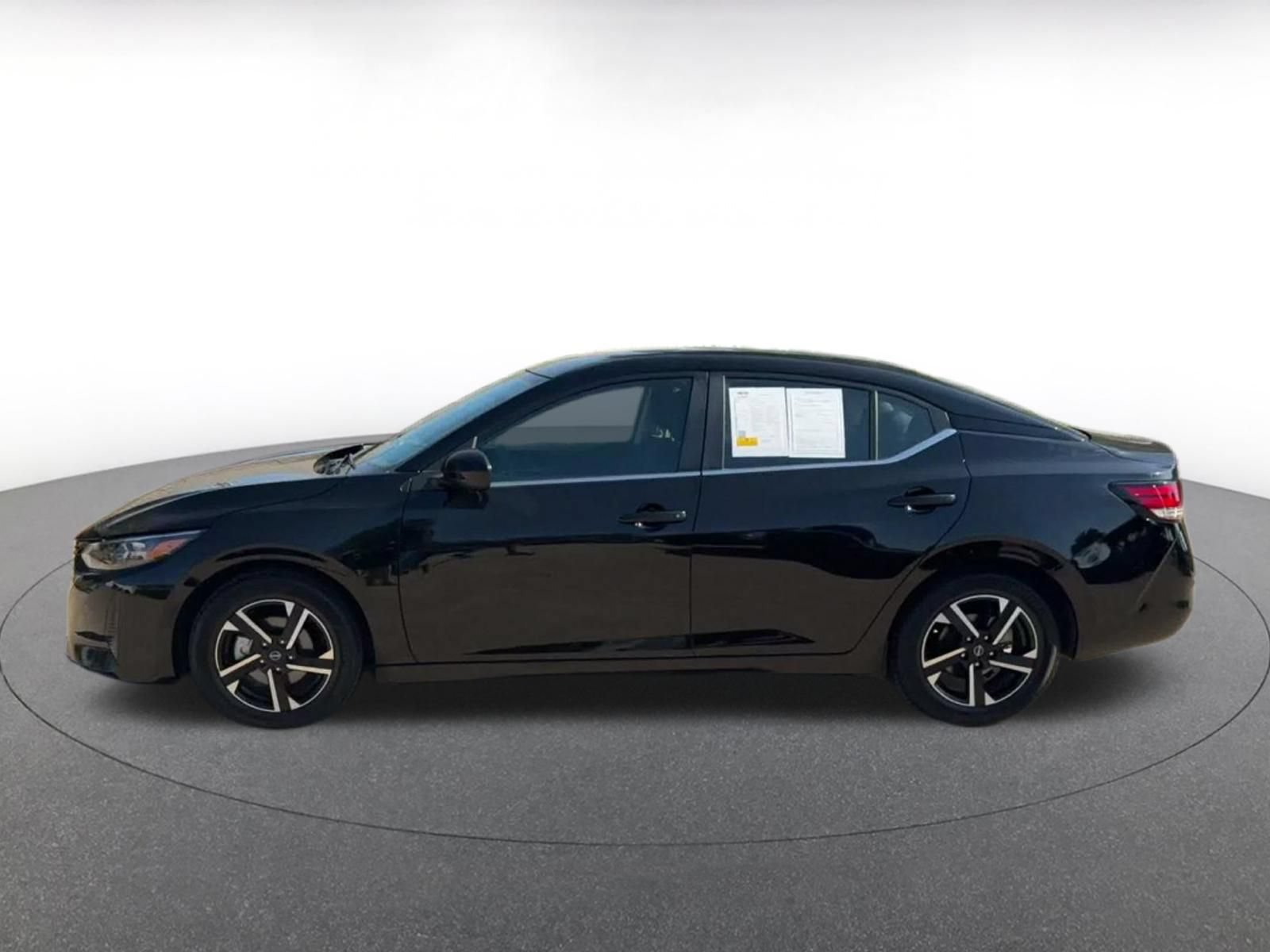 Thumbnail: 2025 Nissan Sentra - 8
