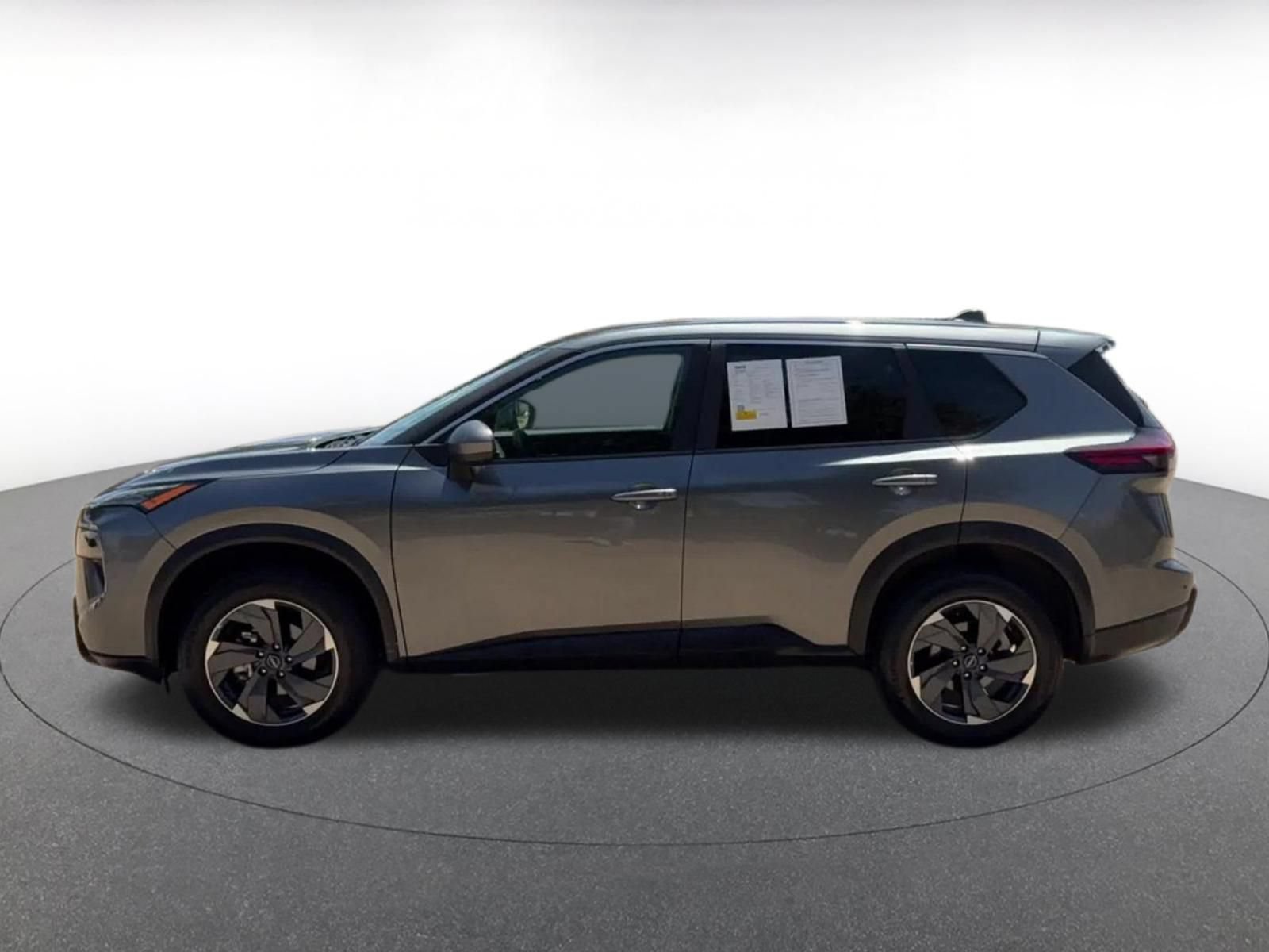 Thumbnail: 2025 Nissan Rogue - 9