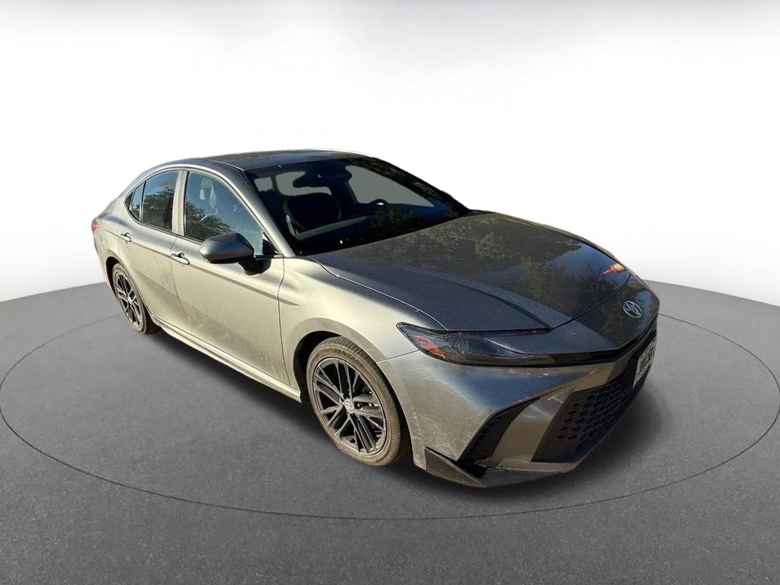 Thumbnail: 2025 Toyota Camry - 1