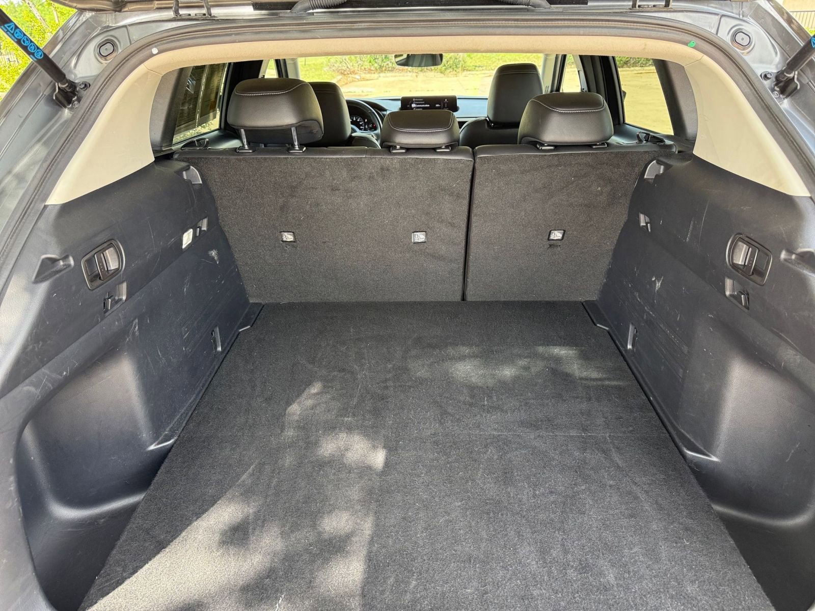 Thumbnail: 2025 Mazda CX-50 - 32