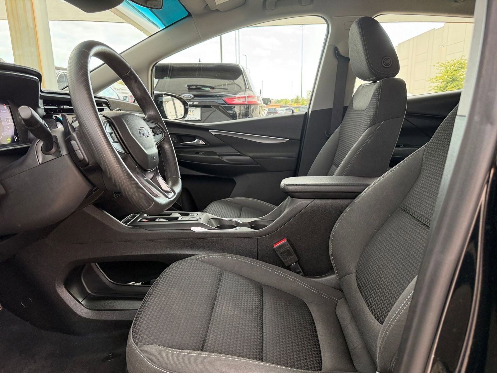 Thumbnail: 2023 Chevrolet Bolt EV - 31