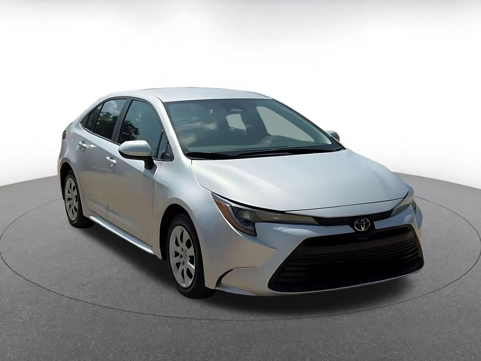 Thumbnail: 2025 Toyota Corolla - 3