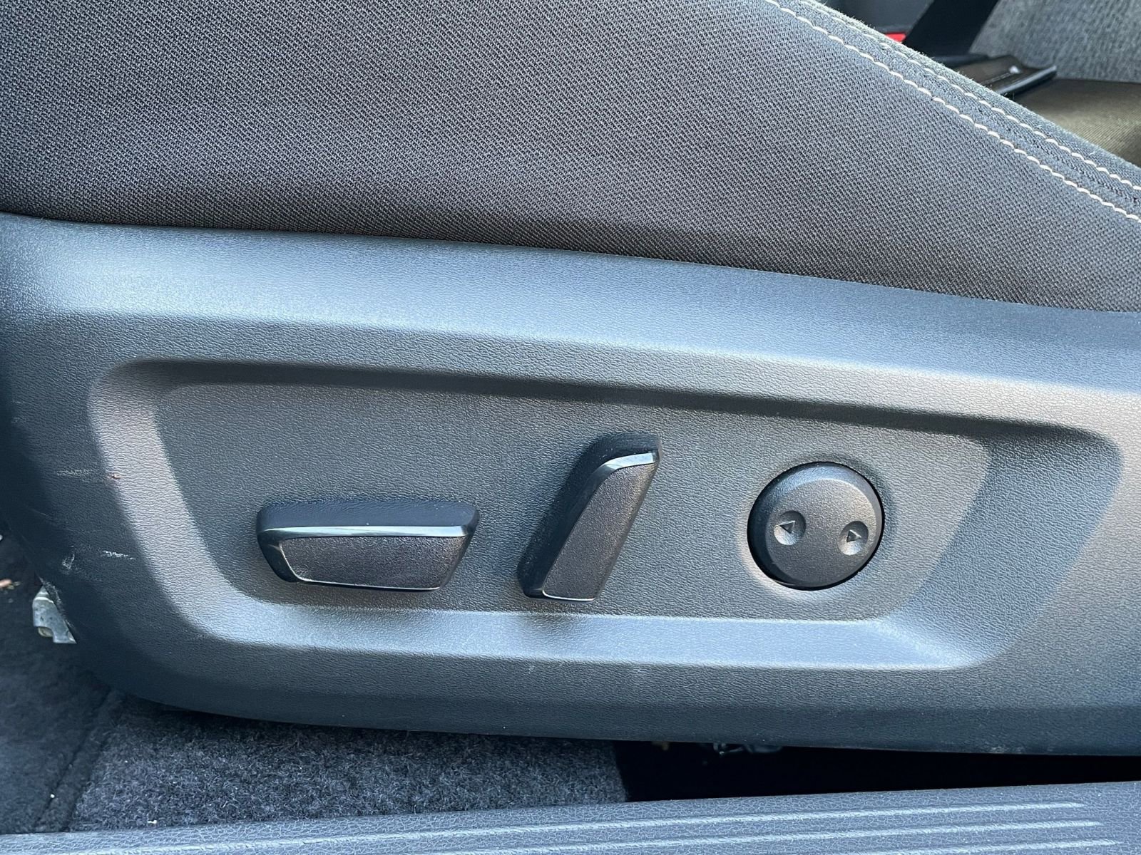 Thumbnail: 2025 Nissan Rogue - 23