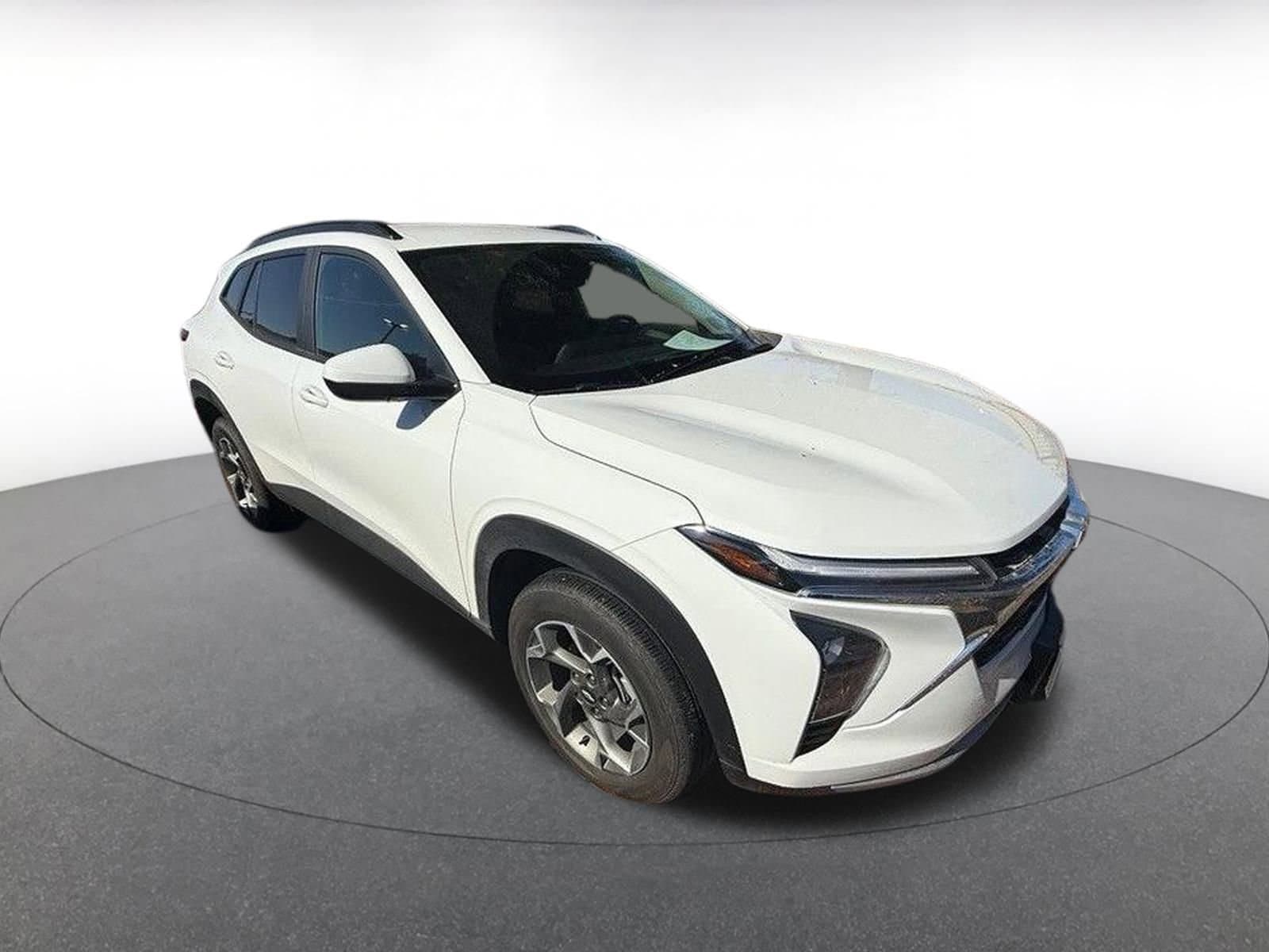 Thumbnail: 2025 Chevrolet Trax - 1