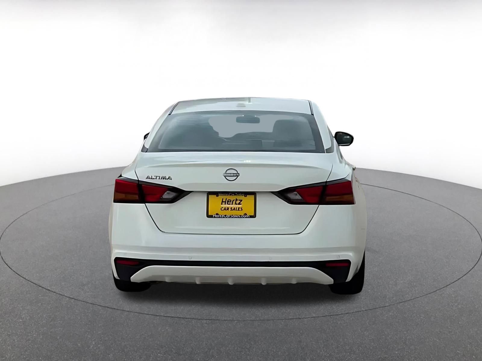 Thumbnail: 2025 Nissan Altima - 12