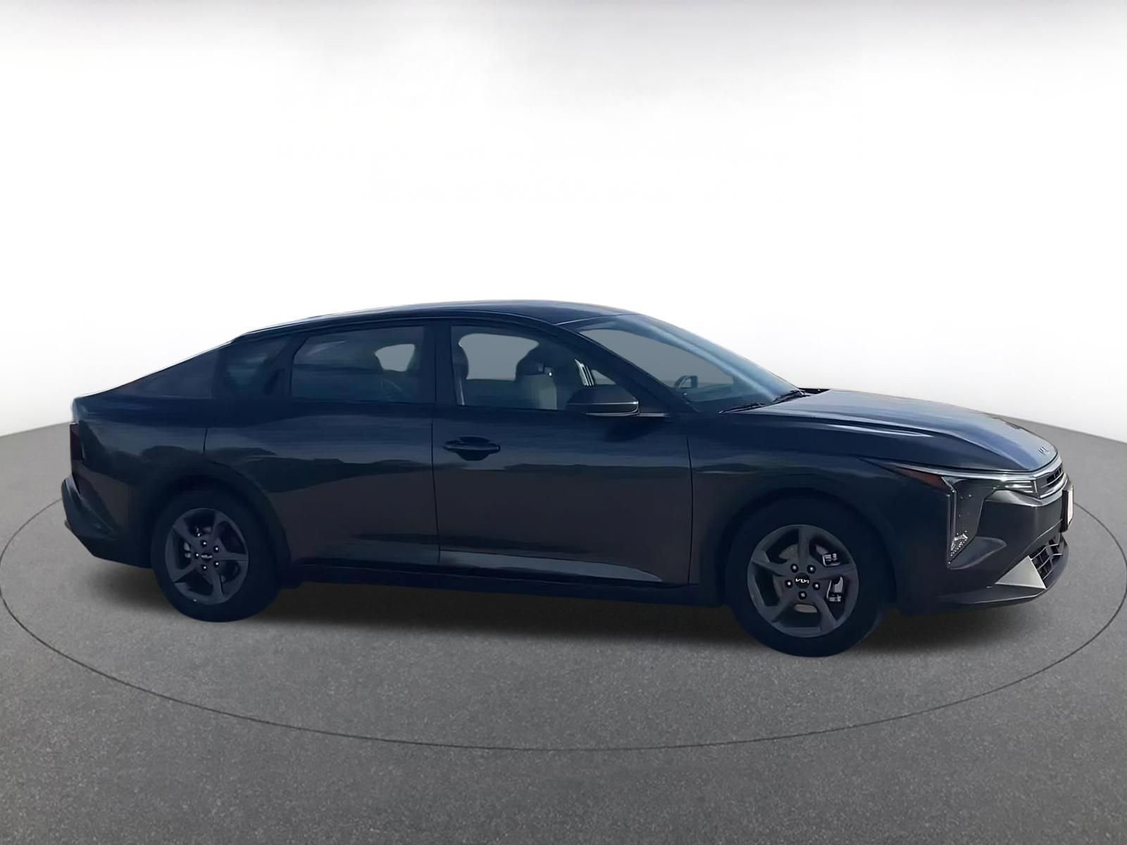 Thumbnail: 2025 Kia K4 - 16