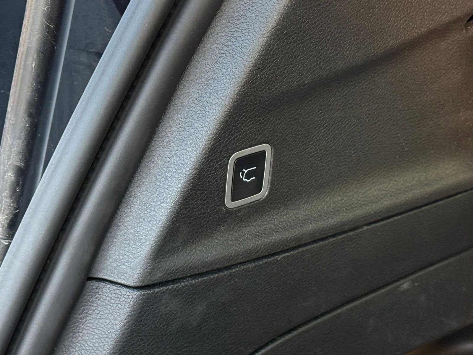 Thumbnail: 2025 Chrysler Pacifica - 24