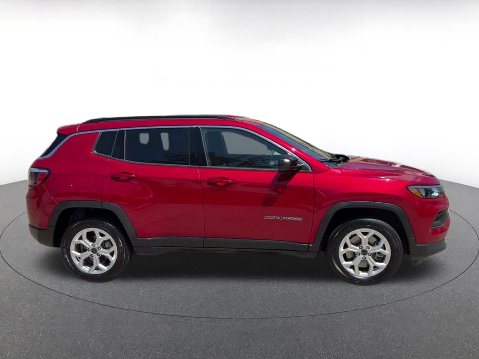 Thumbnail: 2025 Jeep Compass - 15