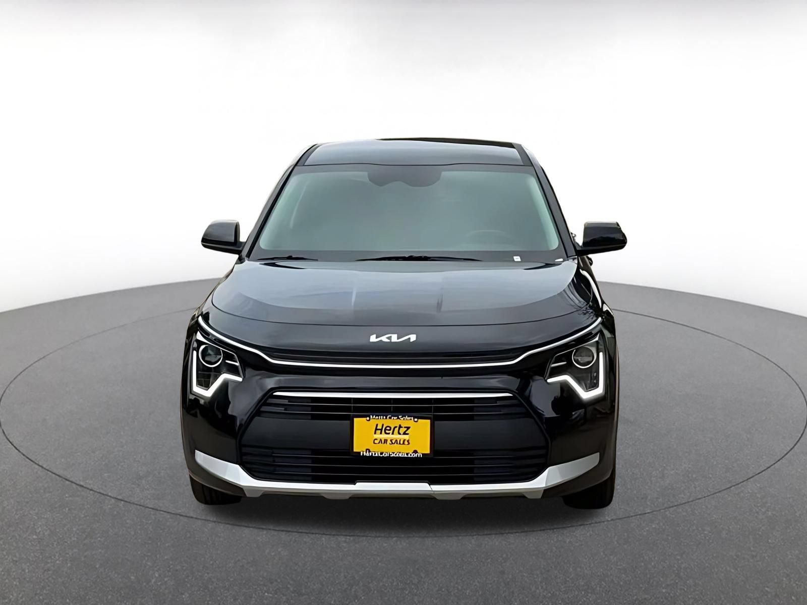 Thumbnail: 2026 Kia Niro - 4