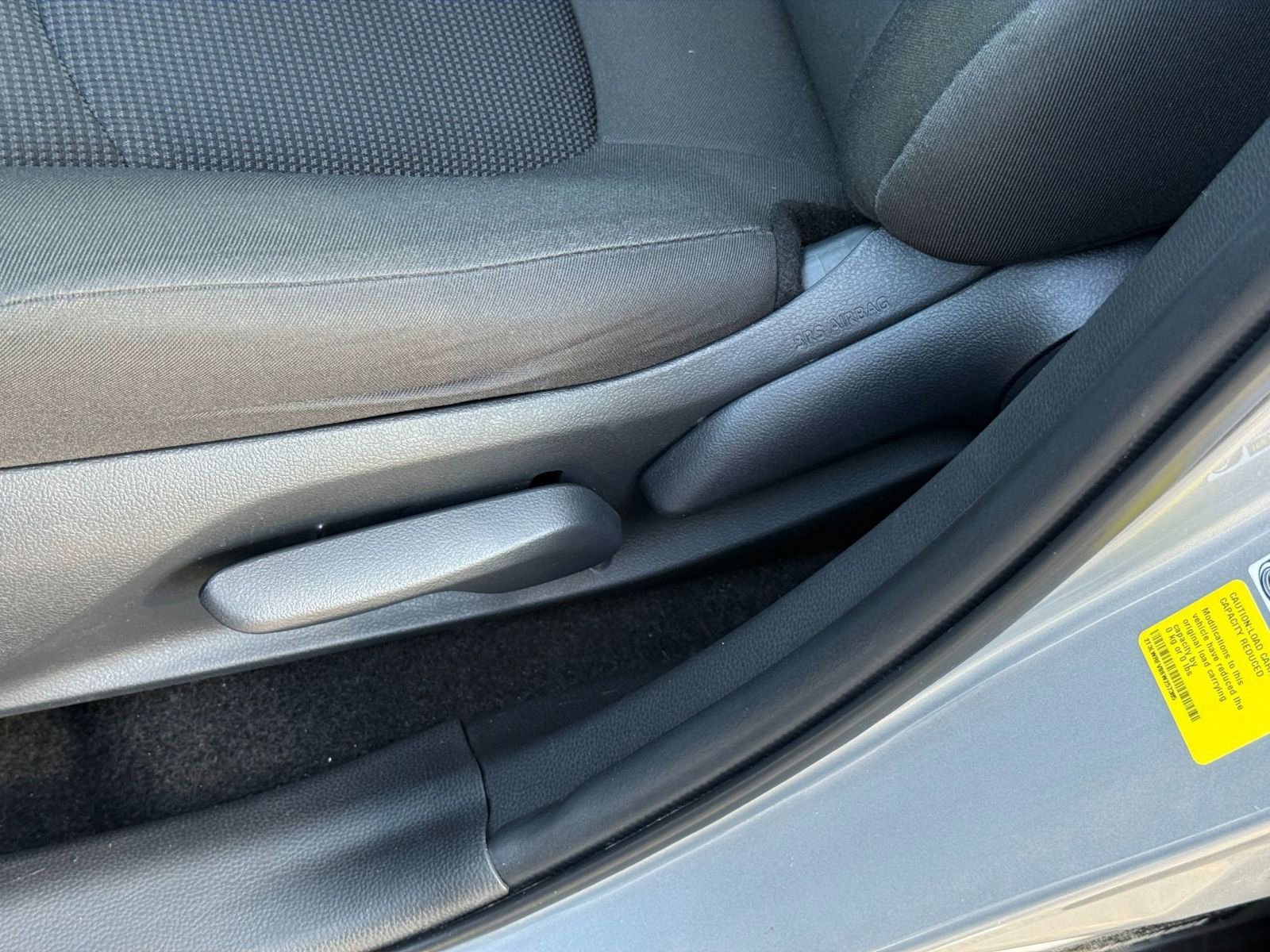 Thumbnail: 2025 Toyota RAV4 - 22