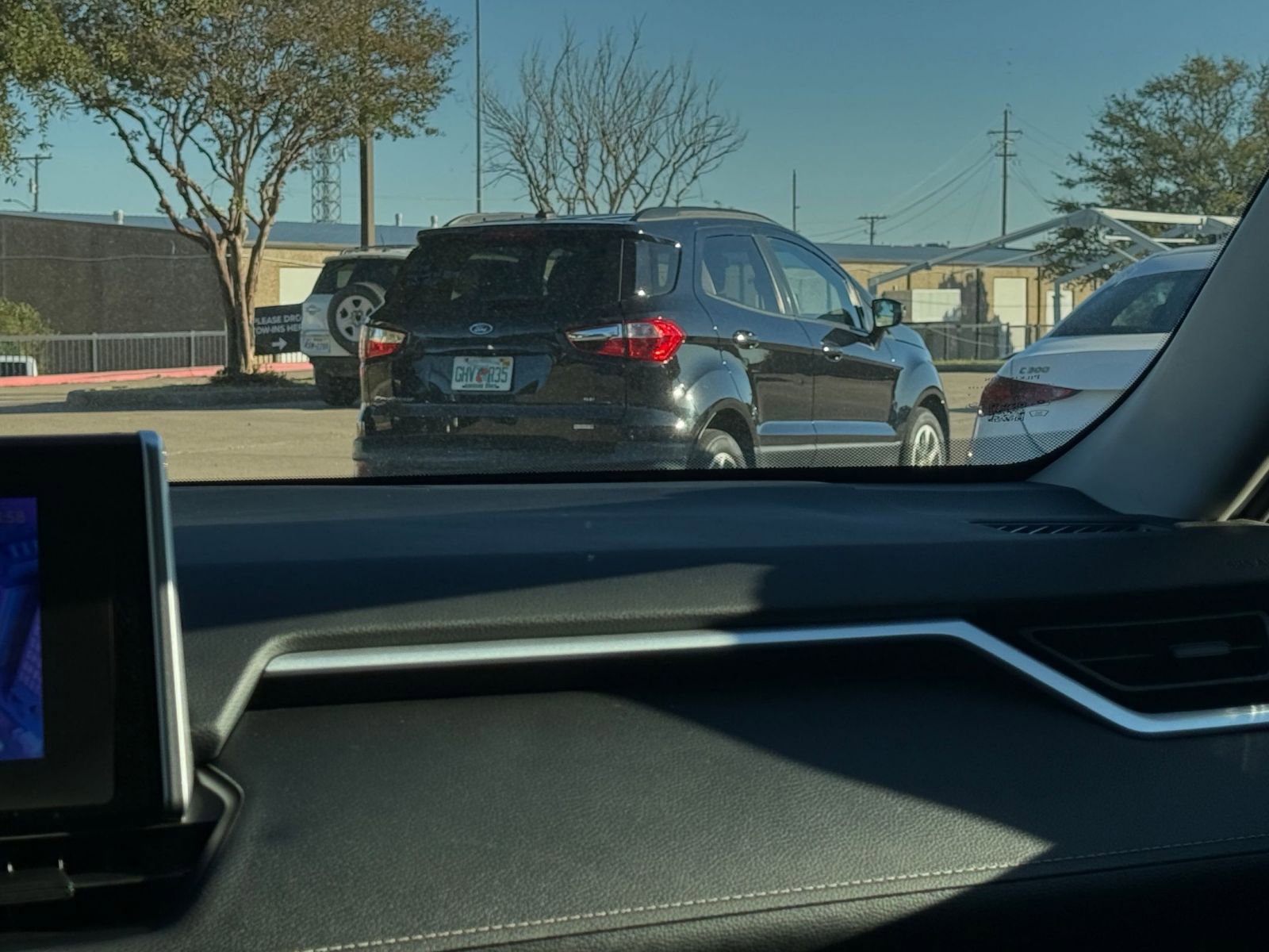 Thumbnail: 2025 Toyota RAV4 - 35