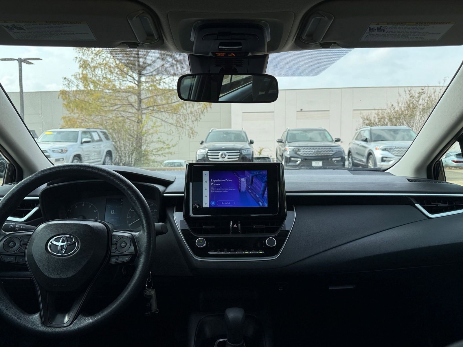 Thumbnail: 2025 Toyota Corolla - 33