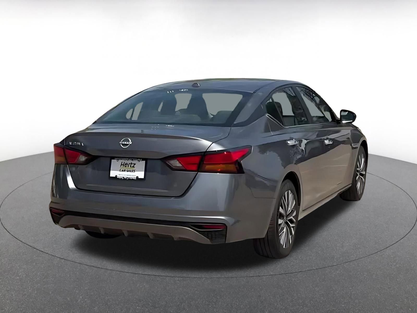 Thumbnail: 2025 Nissan Altima - 14