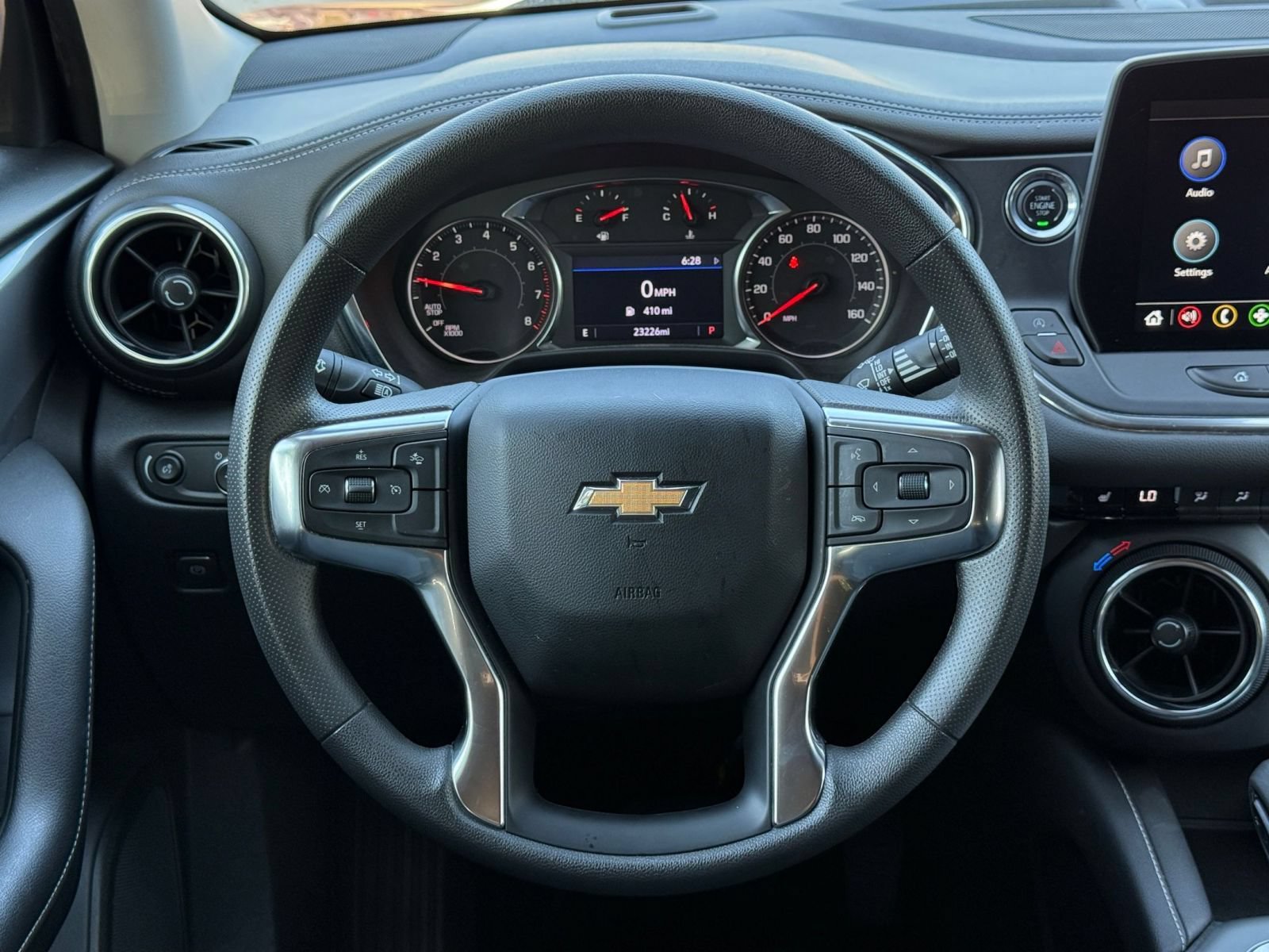 Thumbnail: 2025 Chevrolet Blazer - 28