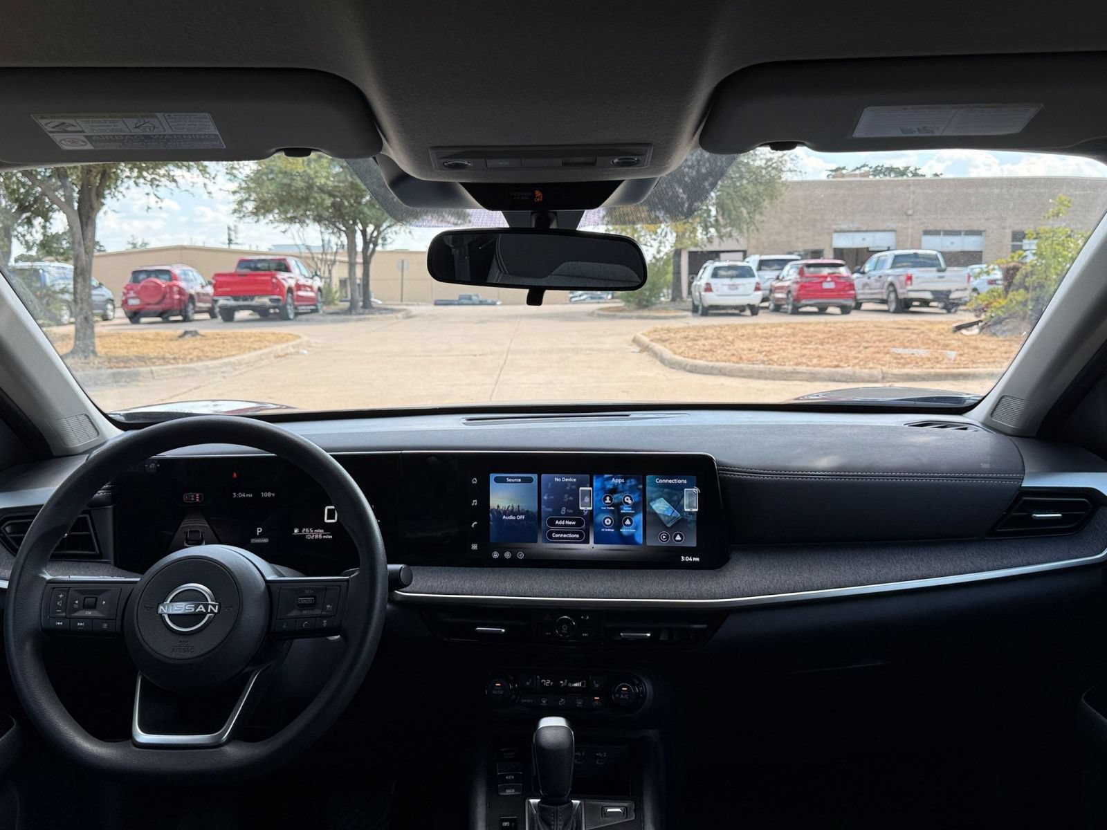 Thumbnail: 2026 Nissan Kicks - 32