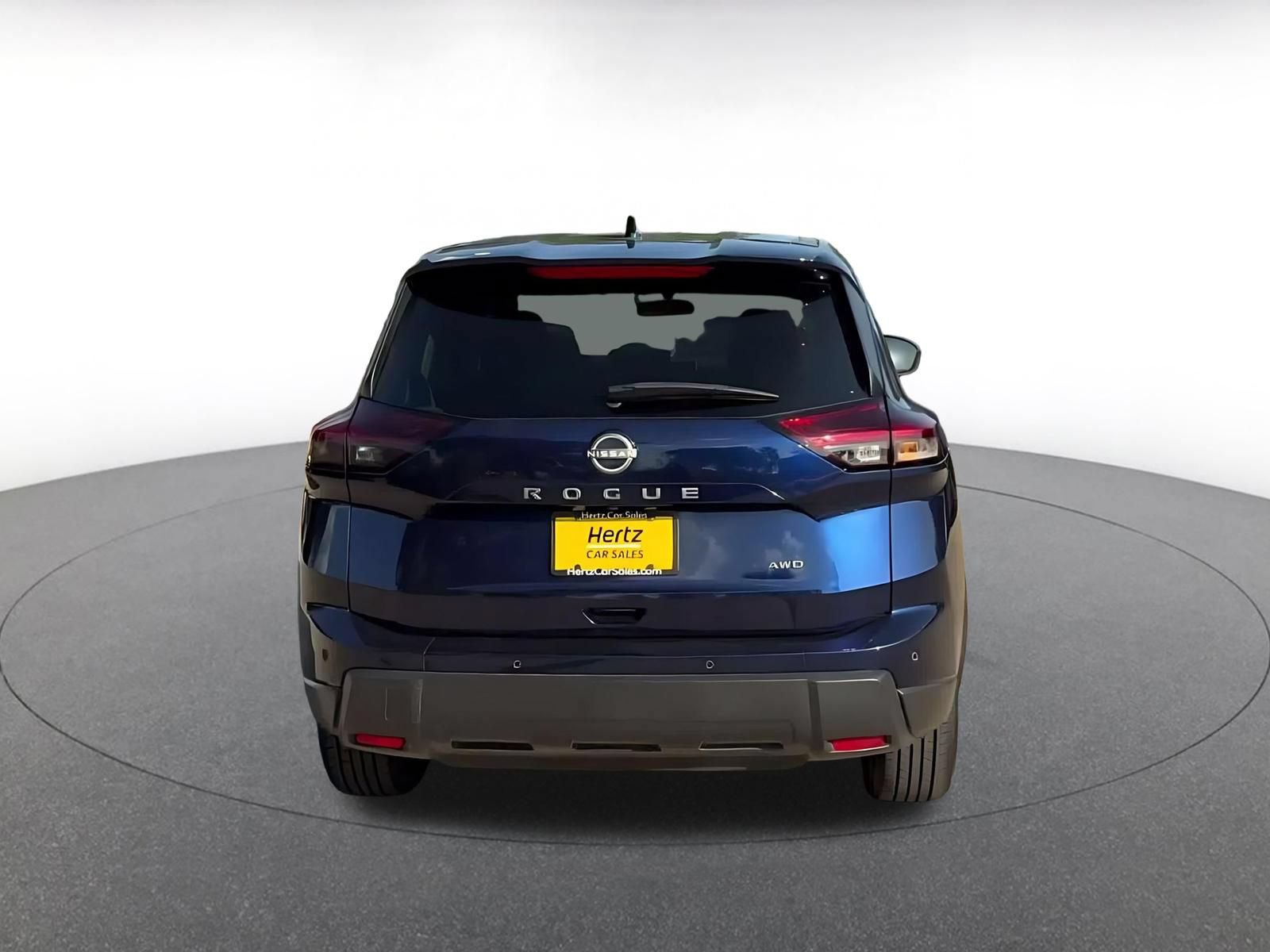 Thumbnail: 2025 Nissan Rogue - 10