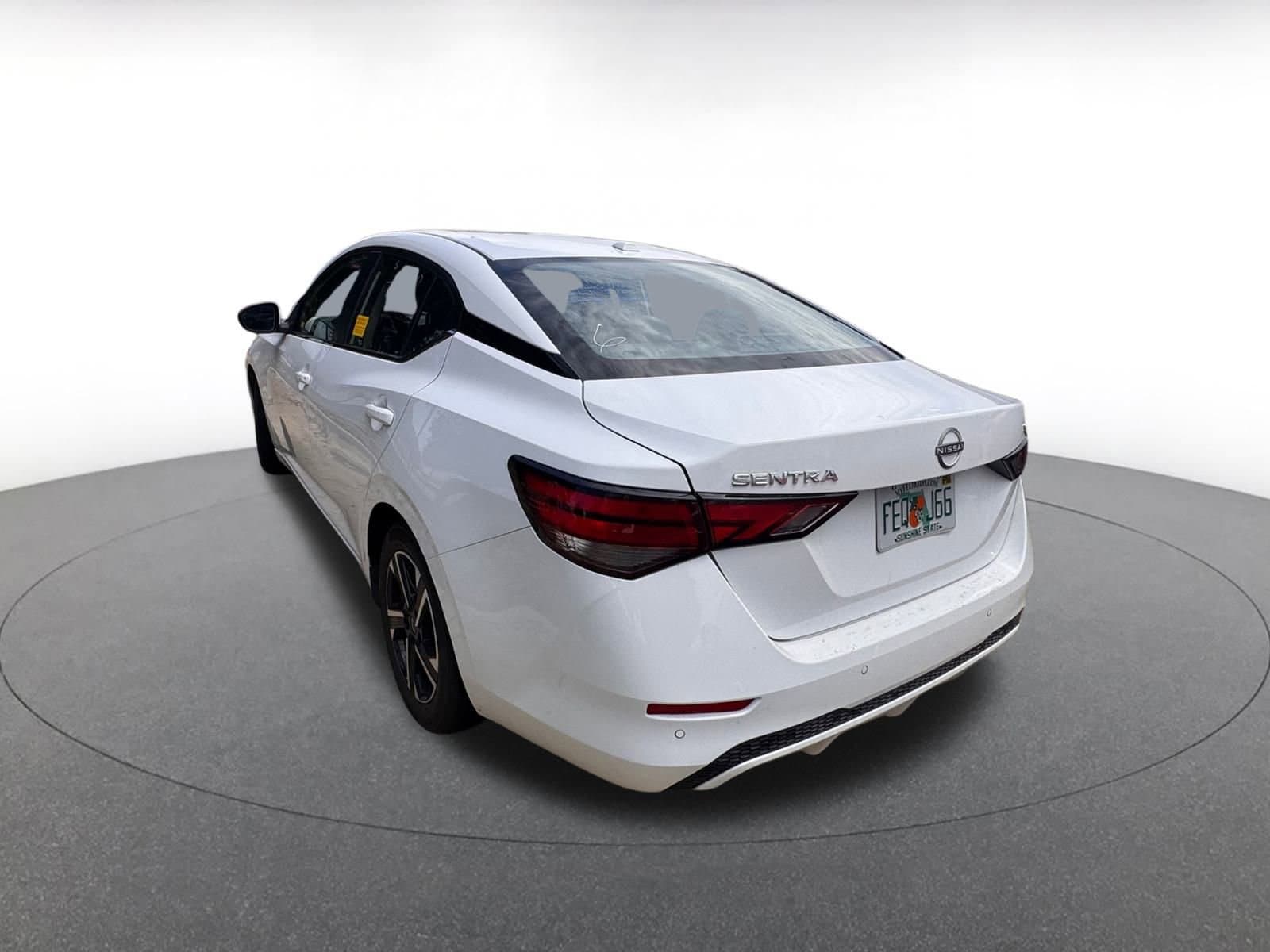Thumbnail: 2024 Nissan Sentra - 3