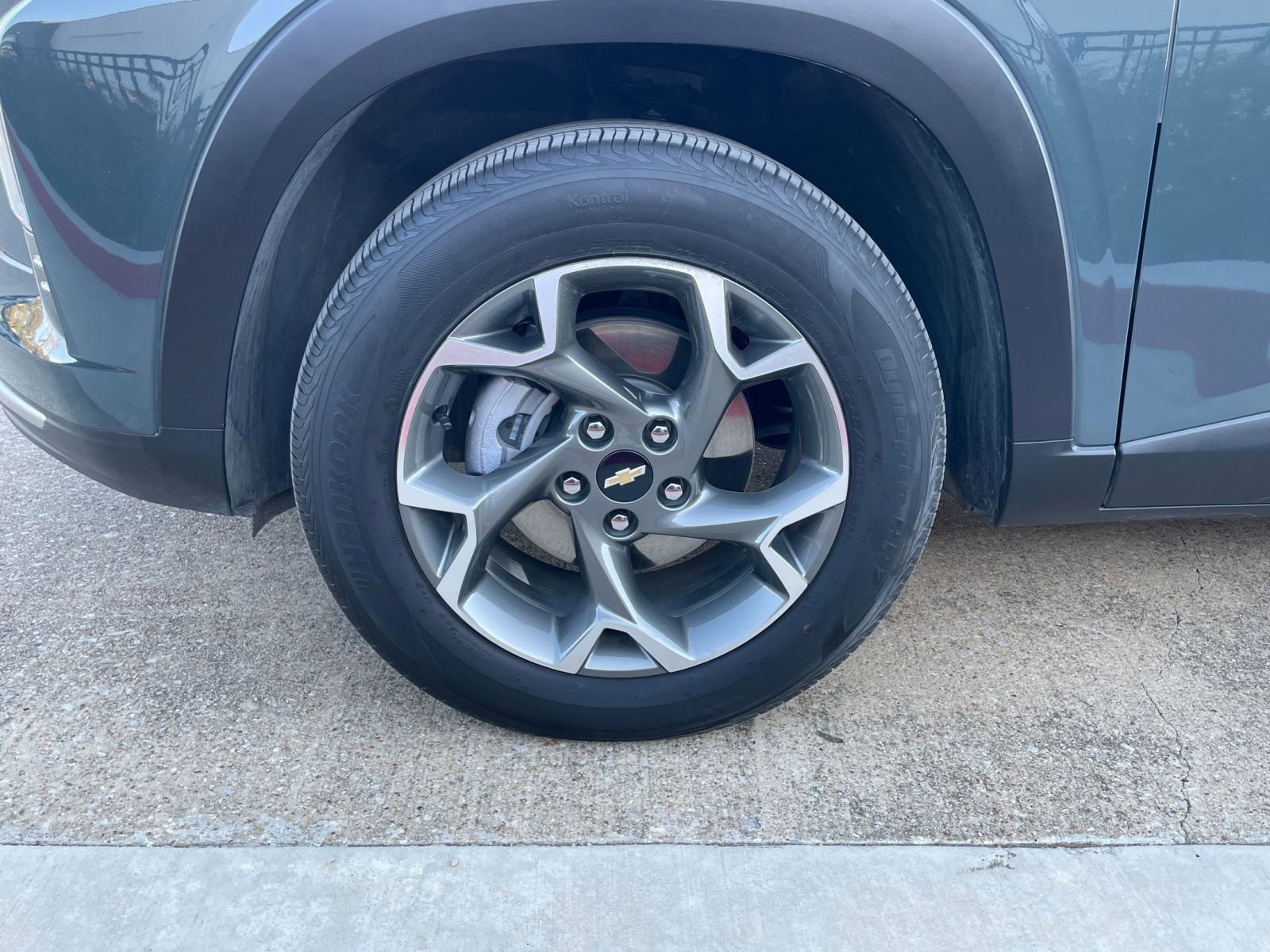 Thumbnail: 2025 Chevrolet Trax - 33