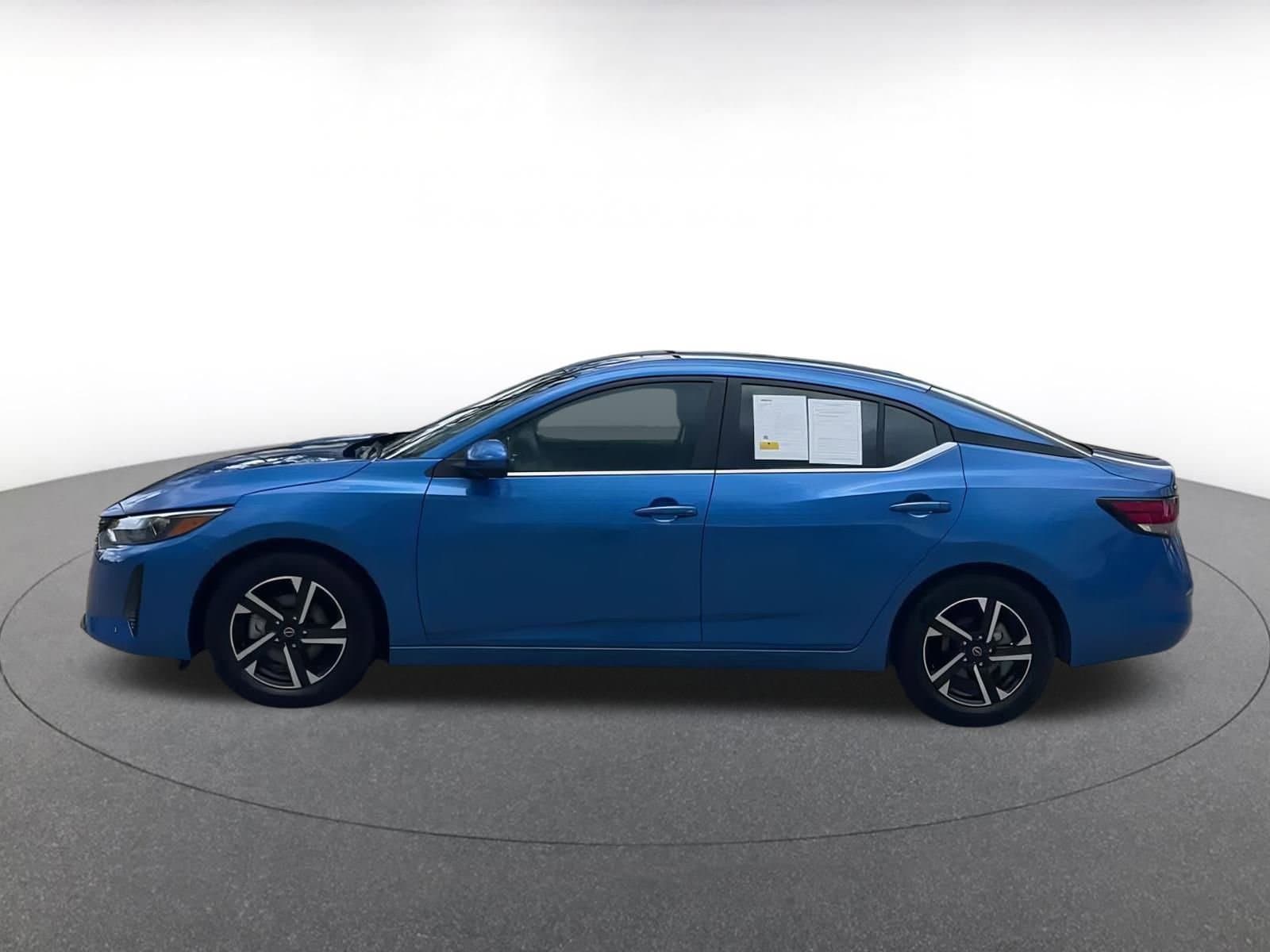Thumbnail: 2024 Nissan Sentra - 9