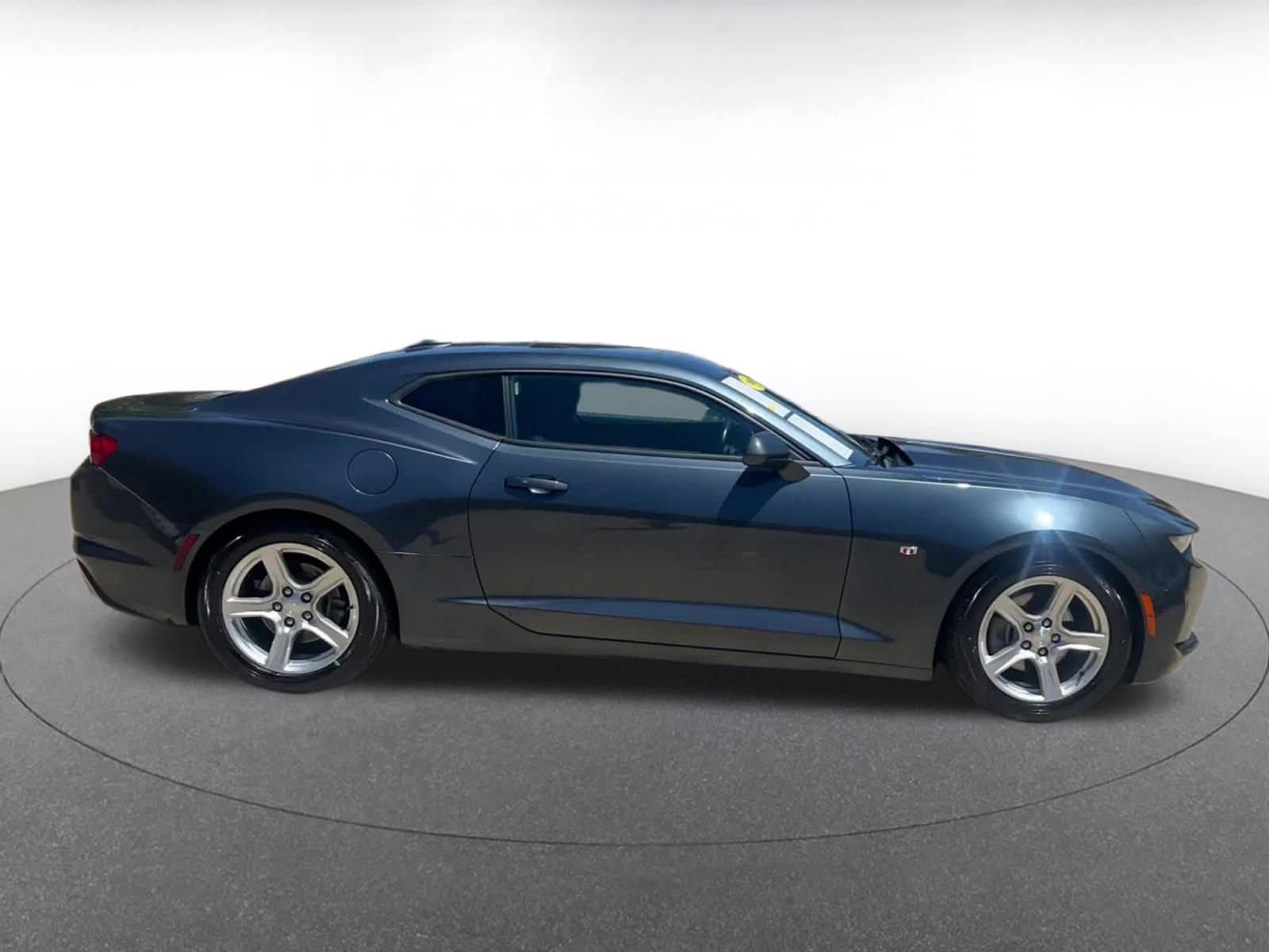 Thumbnail: 2023 Chevrolet Camaro - 16
