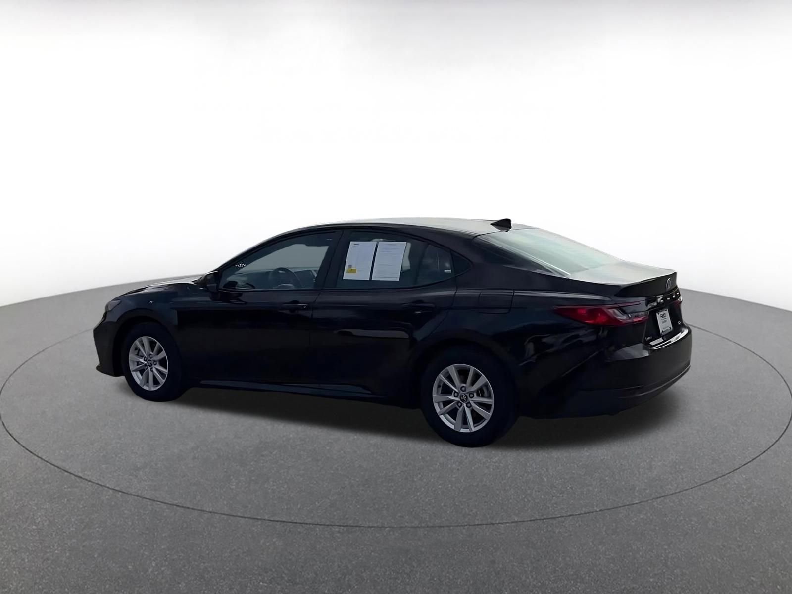 Thumbnail: 2025 Toyota Camry - 10