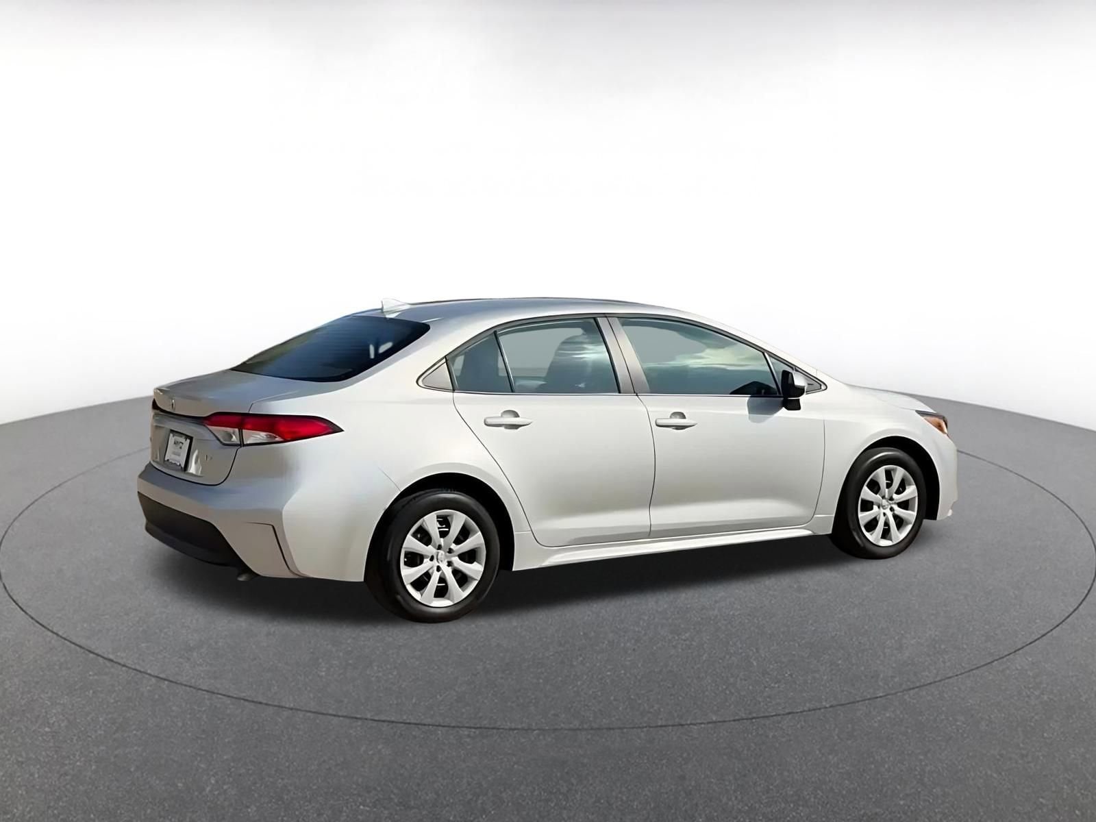 Thumbnail: 2025 Toyota Corolla - 15