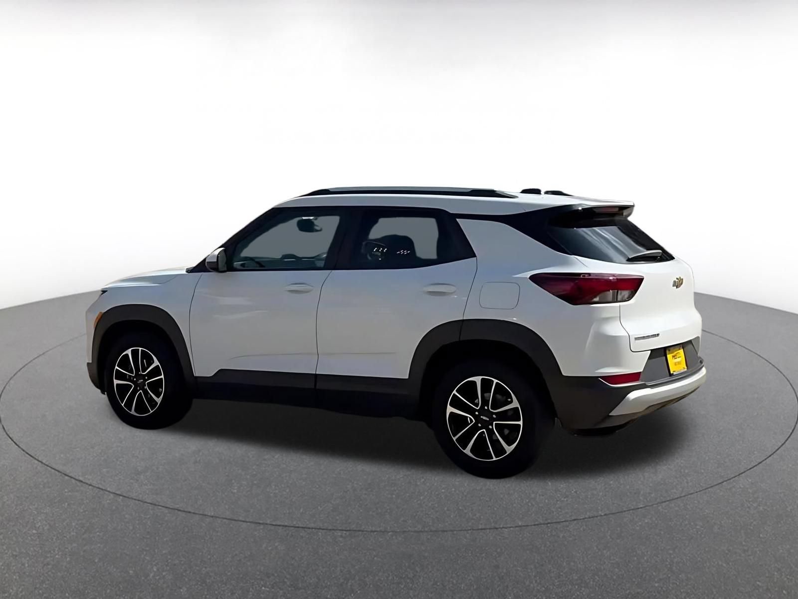 Thumbnail: 2025 Chevrolet TrailBlazer - 9