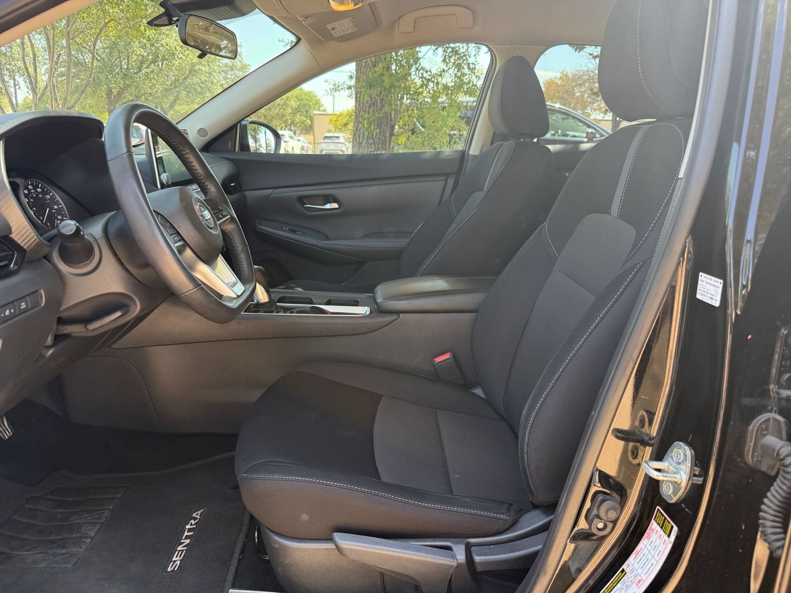 Thumbnail: 2021 Nissan Sentra - 26