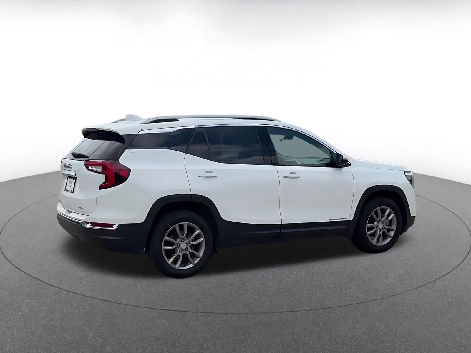 Thumbnail: 2024 GMC Terrain - 15