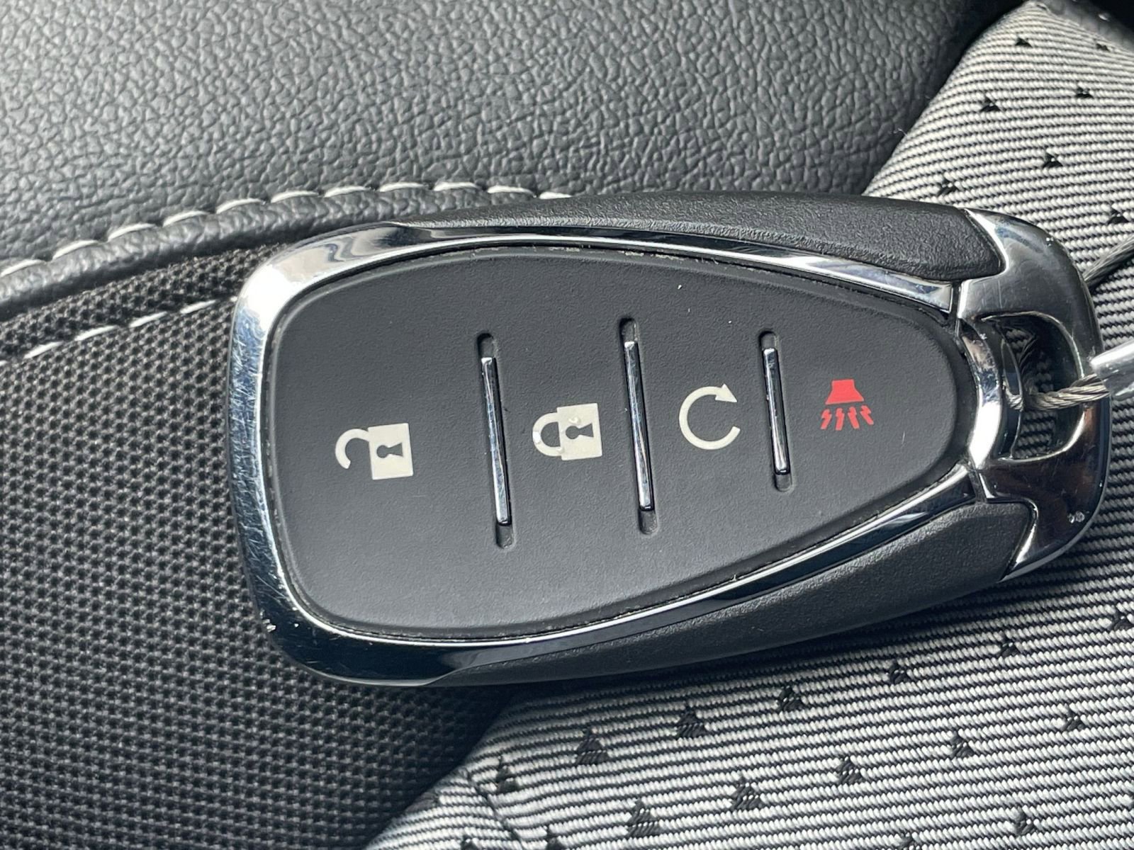 Thumbnail: 2025 Chevrolet Trax - 27