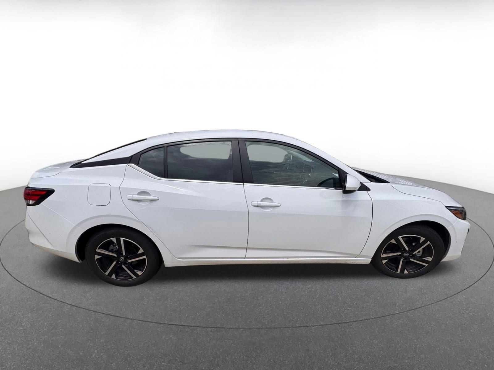 Thumbnail: 2024 Nissan Sentra - 5