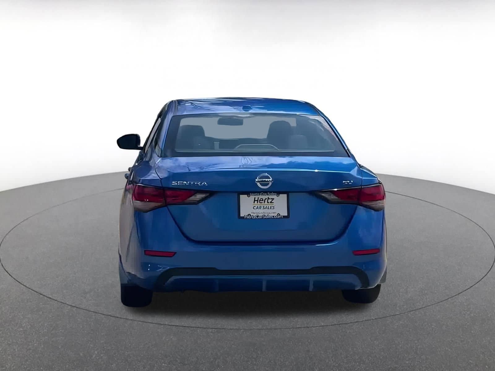 Thumbnail: 2021 Nissan Sentra - 12