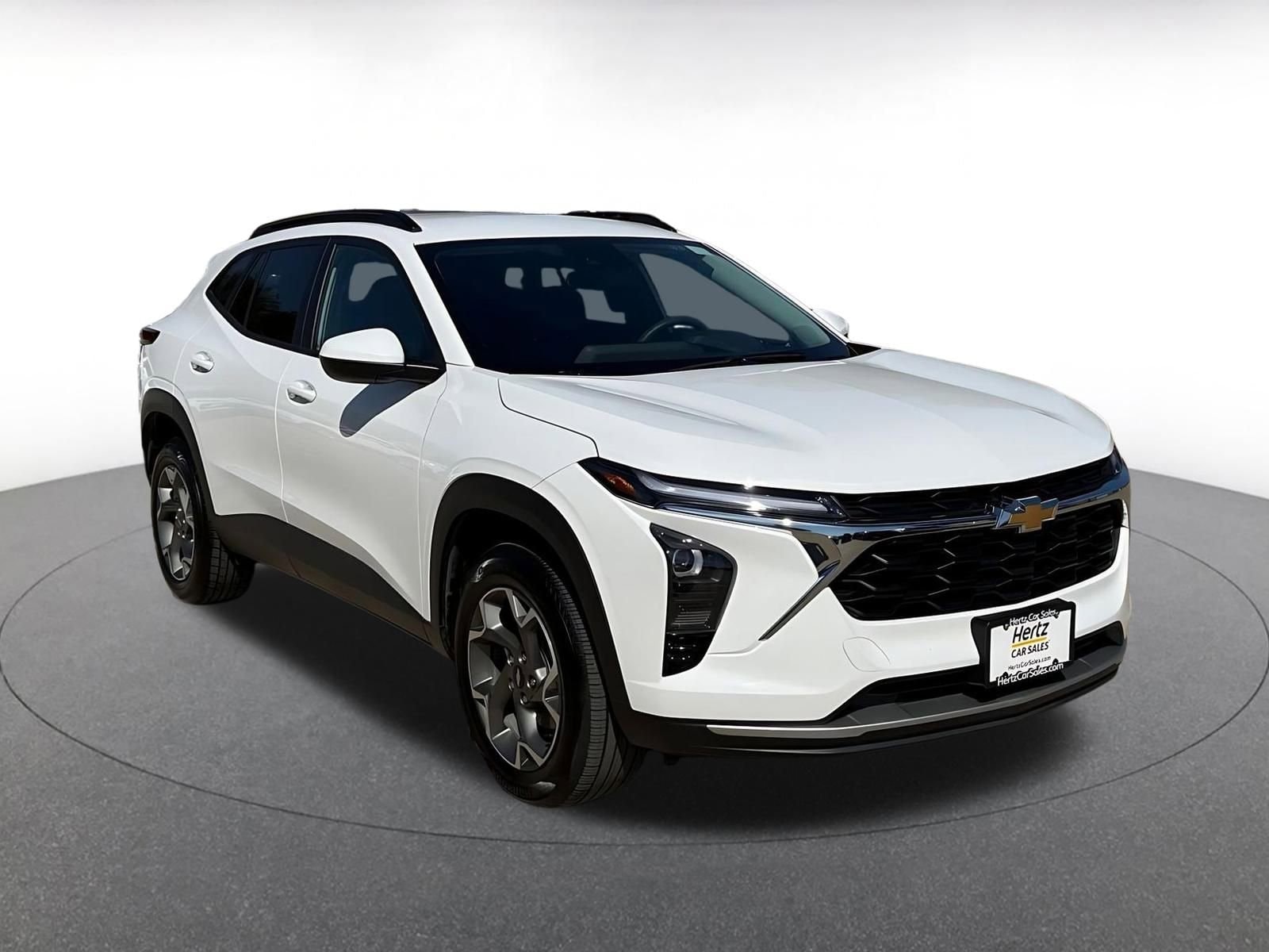 Thumbnail: 2025 Chevrolet Trax - 1